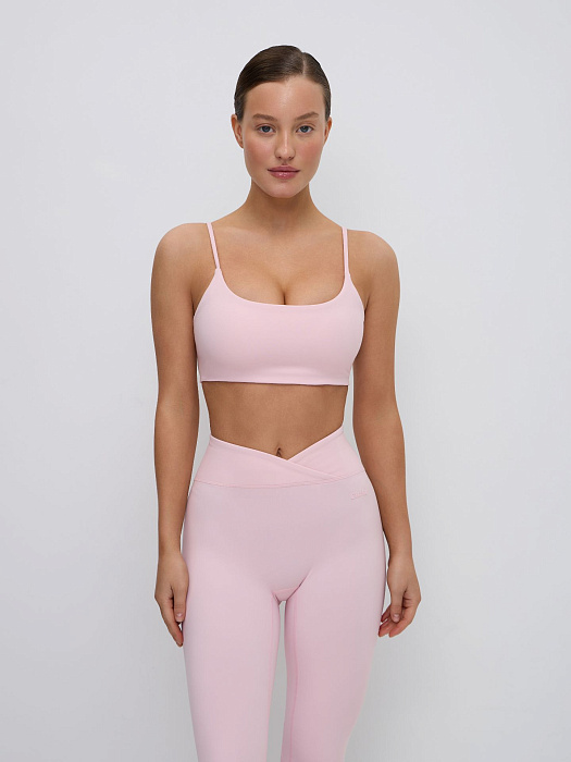 Топ спортивный MELA