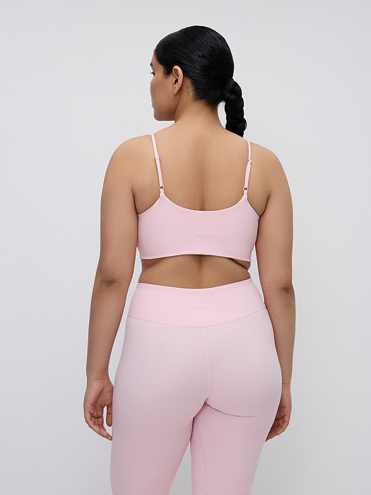 Топ спортивный MELA