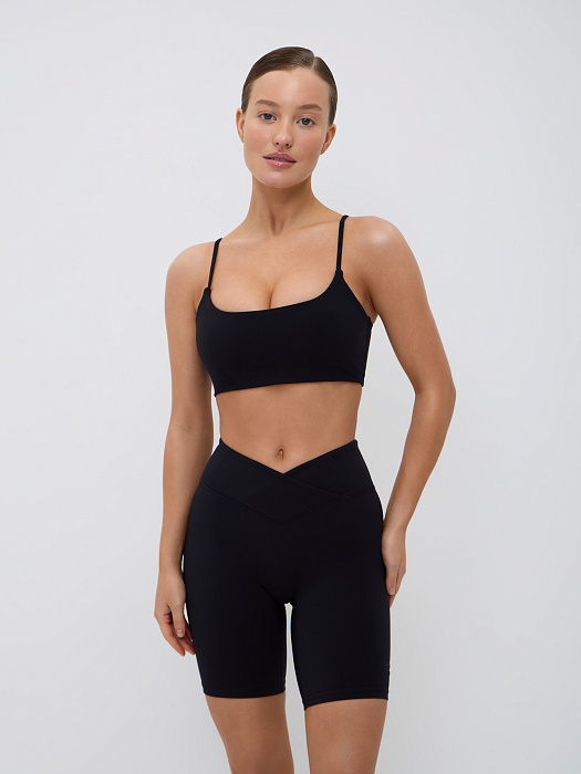 Топ спортивный MELA